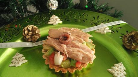 TARTALETAS CON VENTRESCA DE BONITO Y ANCHOAS TARTALETAS CON VENTRESCA DE BONITO Y ANCHOAS