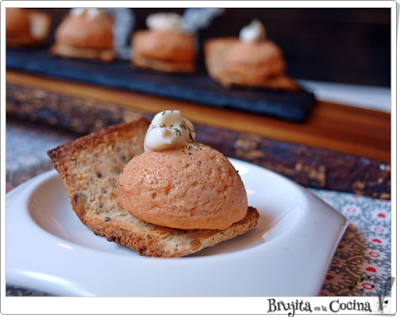 Bombones de mousse de bonito Bombones de mousse de bonito