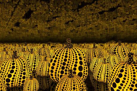 Yayoi Kusama: Biografía, obra y exposiciones all-the-eternal-love-i-have-for-pumpkins-yayoi-kusama