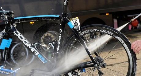 Cómo limpiar nuestra bicicleta de montaña sin dañar ningún componente