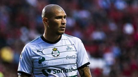 Chatón Enríquez aún no sabe si se quedará en Chivas Chatón Enríquez aún no sabe si se quedará en Chivas