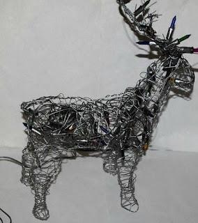 Aprende cómo hacer de forma casera figuras navideñas de alambre Aprende cómo hacer de forma casera figuras navideñas de alambre