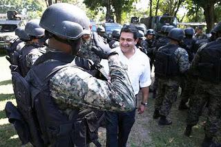 ¿Quién USA la dictadura en Honduras?