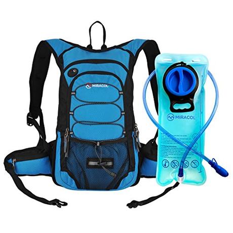 Miracol hidratación mochila con 2L agua vejiga - térmica aislamiento Pack mantiene líquido fresco hasta 4 horas – múltiples almacenamiento compartimiento – mejor engranaje al aire libre para correr, senderismo, ciclismo y mucho más