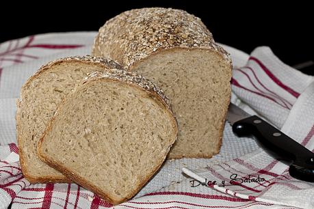Pan de Avena y Suero de Mantequilla Pan de Avena y Suero de Mantequilla