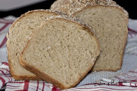 Pan de Avena y Suero de Mantequilla Pan de Avena y Suero de Mantequilla