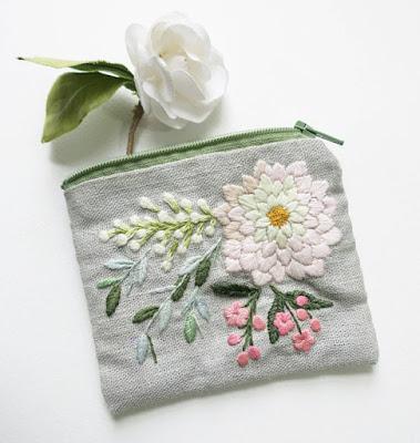 Bordados de flores / Flower embroideries