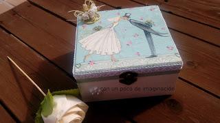 CAJA DE BODA.