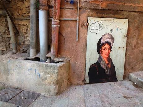 Pinturas clasicas en los muros de la ciudad Pinturas clasicas en los muros de la ciudad