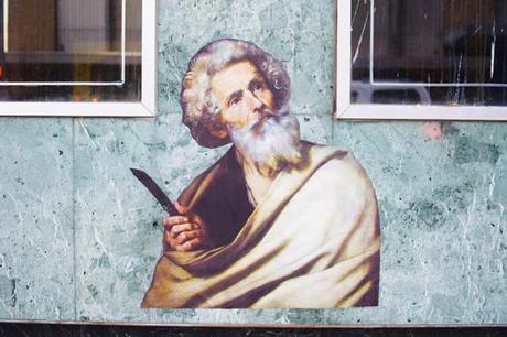 Pinturas clasicas en los muros de la ciudad Pinturas clasicas en los muros de la ciudad