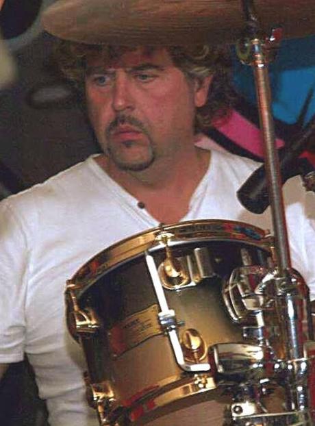 Efemérides del Rock y Heavy Metal: Qué pasó un 04 de Diciembre Efemérides del Rock y Heavy Metal: Qué pasó un 04 de Diciembre