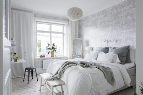 piso sueco estilo nórdico decoración pisos pequeños decoración neutros decoración escandinava decoración en blanco decoración áticos Ático nórdico en blancos y neutros 