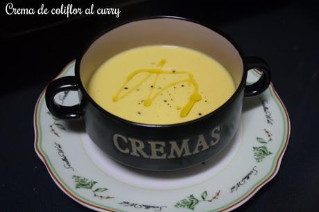 Crema de coliflor al curry  