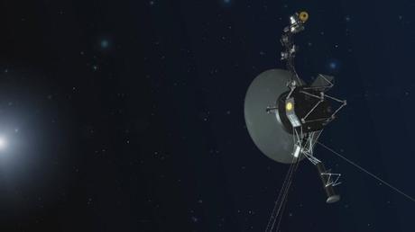 Voyager 1 vuelve a encender unos propulsores después de 37 años