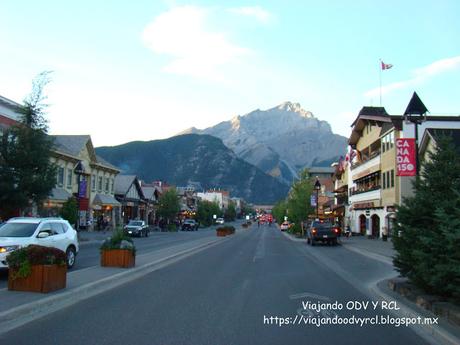 Pueblo de Banff. Banff Alberta Canada. Montañas Rocosas Canadienses