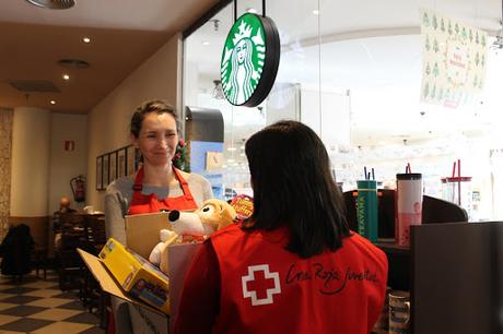 VUELVEN LOS VASOS ROJOS DE STARBUCKS