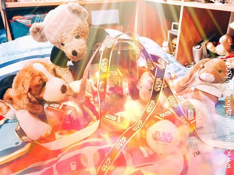 ENIGMA DE ADVIENTO. BOLAS MÁGICAS ENIGMA DE ADVIENTO. BOLAS MÁGICAS