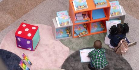 A este catálogo de juguetes le faltan los juguetes para reflejar una dura realidad A este catálogo de juguetes le faltan los juguetes para reflejar una dura realidad