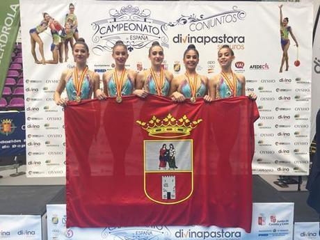 El conjunto Júnior del Club Gimnasia Rítmica Dos Hermanas se proclamaba Campeón de España