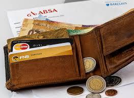 Lo que simboliza soñar con una cartera: Se más organizado.