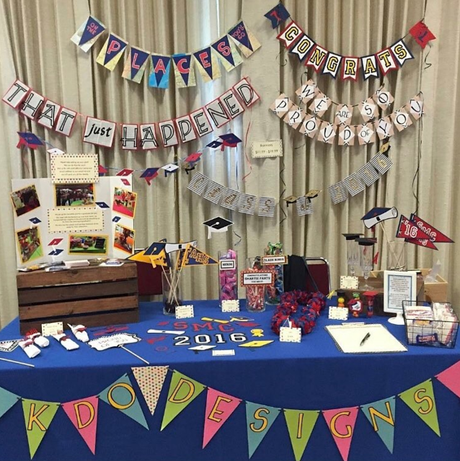 Decora tu mesa de dulces de graduación