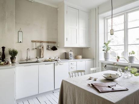 49 m2 decorados en neutro luminoso