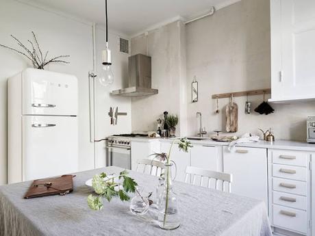 49 m2 decorados en neutro luminoso