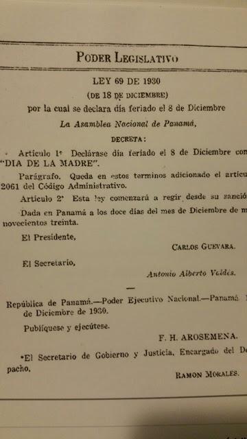 HOMENAJE A LAS MADRES