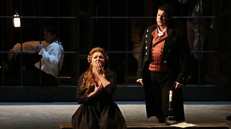 “Con Andrea Chénier la Opera encuentra la historia”