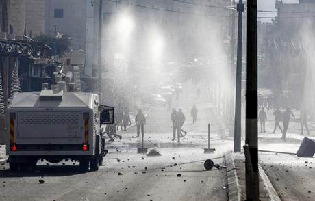 Cerca de 100 heridos en los enfrentamientos del ‘Día de la Rabia’