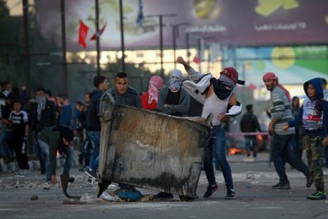 Cerca de 100 heridos en los enfrentamientos del ‘Día de la Rabia’