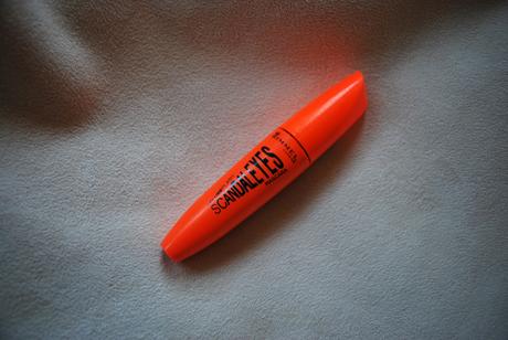 MAQUILLAJE de fiesta con 10 productos MAQUILLAJE de fiesta con 10 productos