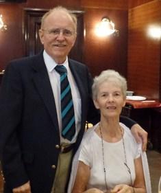 SIRVIENDO EN LA JUBILACIÓN; CÓMO MANTENERSE ACTIVO MÁS ADELANTE EN LA VIDA Kenneth MacHarg y esposa