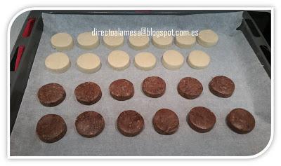 Polvorones de almendra (y chocolate) Polvorones de almendra (y chocolate)