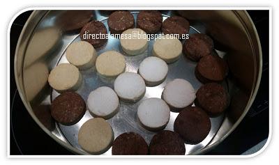 Polvorones de almendra (y chocolate) Polvorones de almendra (y chocolate)
