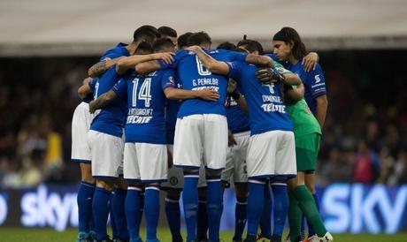 El mejor y el peor jugador en el Balance del Cruz Azul El mejor y el peor jugador en el Balance del Cruz Azul