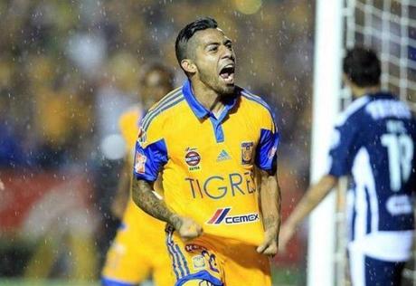 Javier Aquino asegura que “Tigres es un equipo grande” Javier Aquino asegura que “Tigres es un equipo grande”