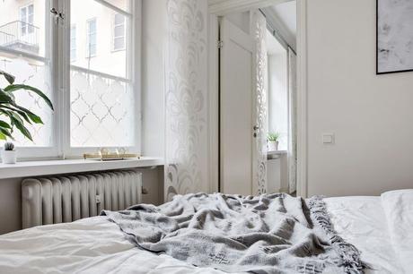 piso estocolmo nordico blanco puro estilo nórdico estilo escandinavo diseño interiores decoración pisos pequeños decoración minipisos decoración espacios pequeños decoración en blanco 