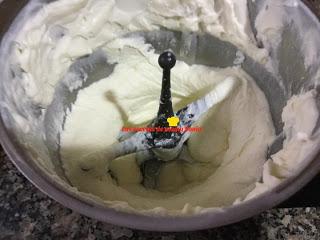 TARTA DE CREMA PASTELERA Y NATA CON SALSA TOFFEE EN THERMOMIX Y TRADICIONAL TARTA DE CREMA PASTELERA Y NATA CON SALSA TOFFEE EN THERMOMIX Y TRADICIONAL
