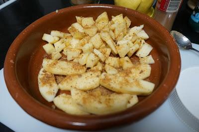 Postre de vasitos de manzana y yogur