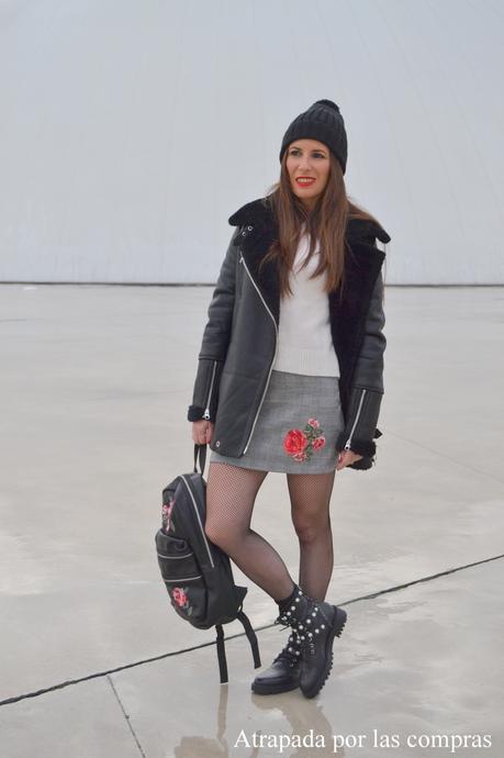 FALDA PRINCIPE DE GALES CON BORDADOS FALDA PRINCIPE DE GALES CON BORDADOS