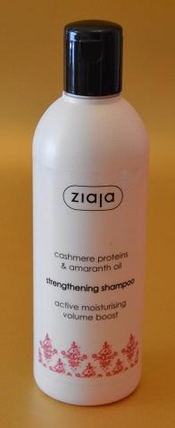 Consigue un pelo sedoso de la raíz a las puntas con la línea de Proteínas de Cachemira y Aceite de Amaranto de ZIAJA