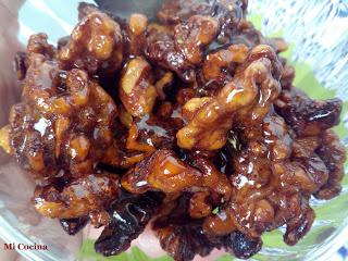 NUECES FRITAS CON MIEL (RECETA CHINA PERO CON SABOR A MALAGA) NUECES FRITAS CON MIEL (RECETA CHINA PERO CON SABOR A MALAGA)