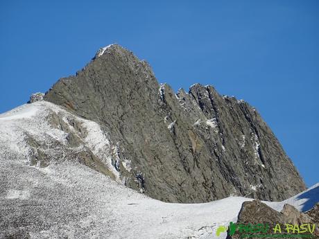 Pico Torres desde la Peña Llagarello