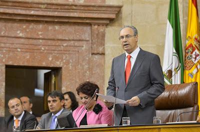 JUAN PABLO DURÁN DEBE DIMITIR JUAN PABLO DURÁN DEBE DIMITIR