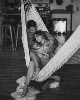 HOY ES DÍA DEL HOGAR...