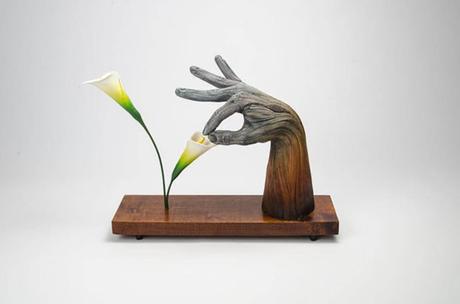 Christopher White, sus esculturas parecen madera pero son de ceamica Christopher White, sus esculturas parecen madera pero son de ceamica