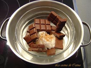 Turrón de chocolate, avellanas y dátiles Turrón de chocolate, avellanas y dátiles