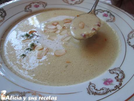 SOPA DE ALMENDRAS SOPA DE ALMENDRAS