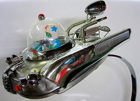 18 Robots hechos con basura reciclada 18 Robots hechos con basura reciclada